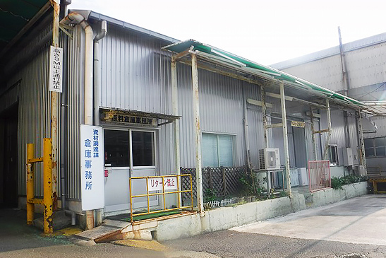 綜合サービス・店舗・壁と扉の更新工事
